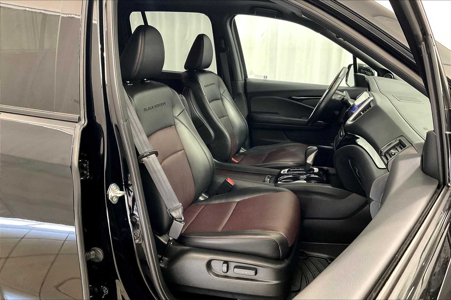 2017 Honda Ridgeline Black Edition - Photo 11