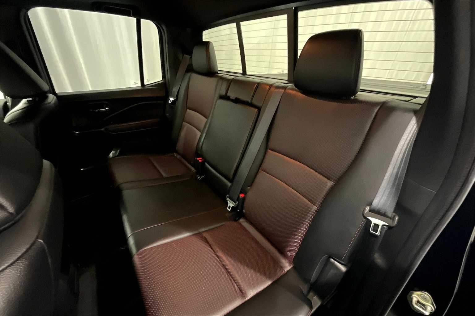 2017 Honda Ridgeline Black Edition - Photo 15