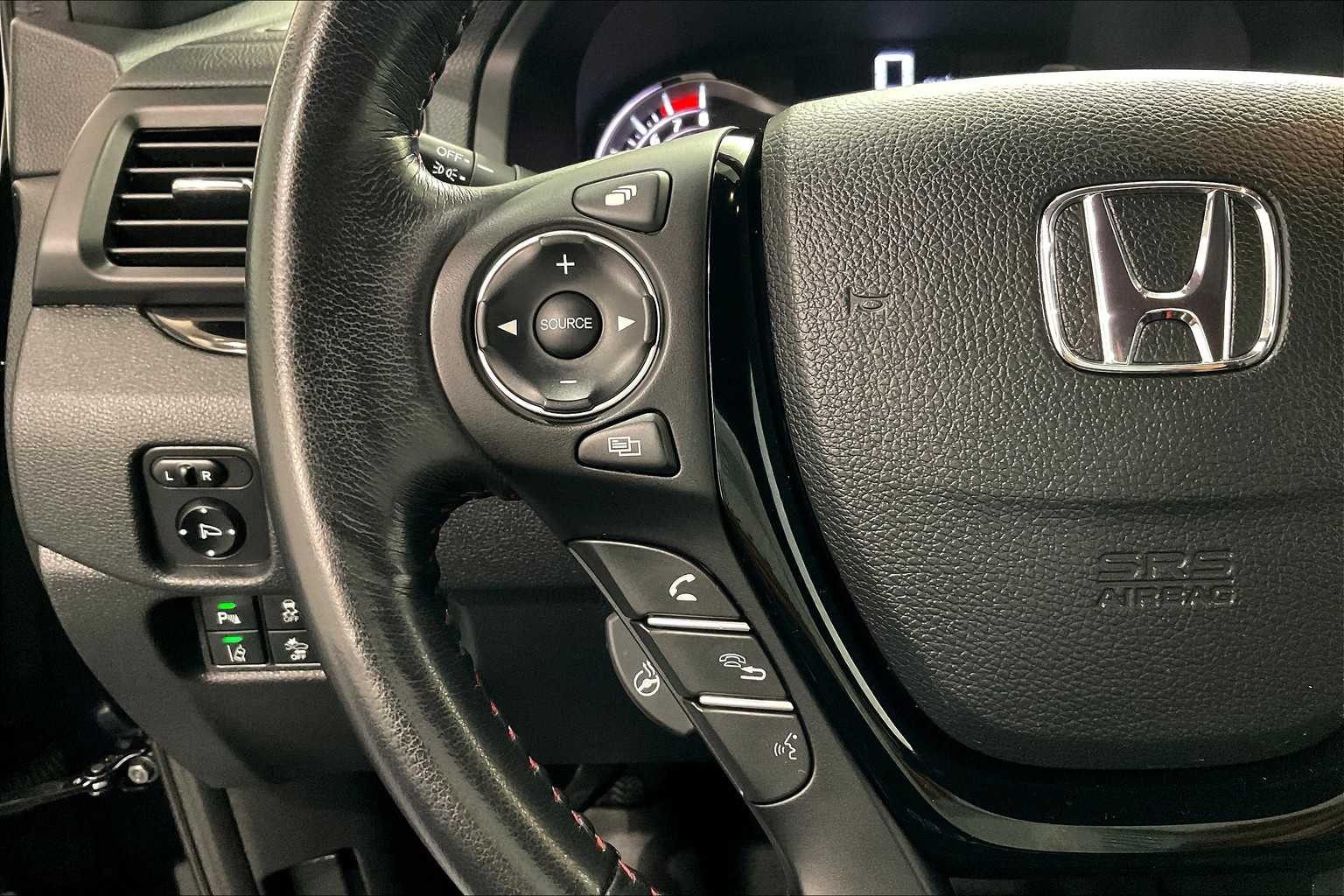 2017 Honda Ridgeline Black Edition - Photo 23