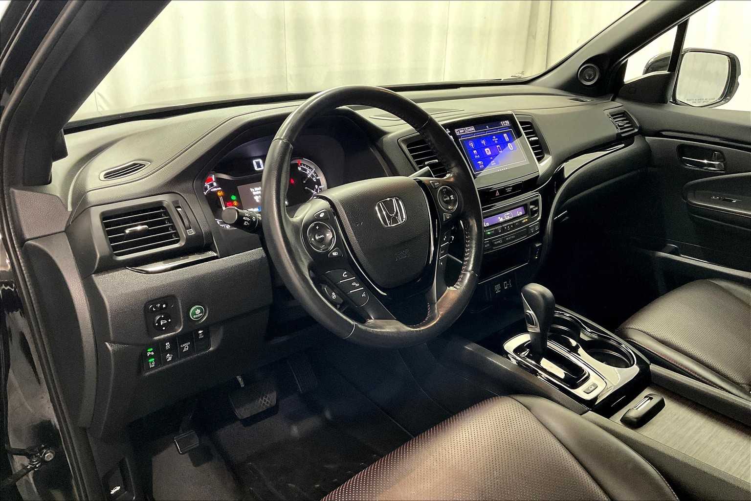 2017 Honda Ridgeline Black Edition - Photo 8