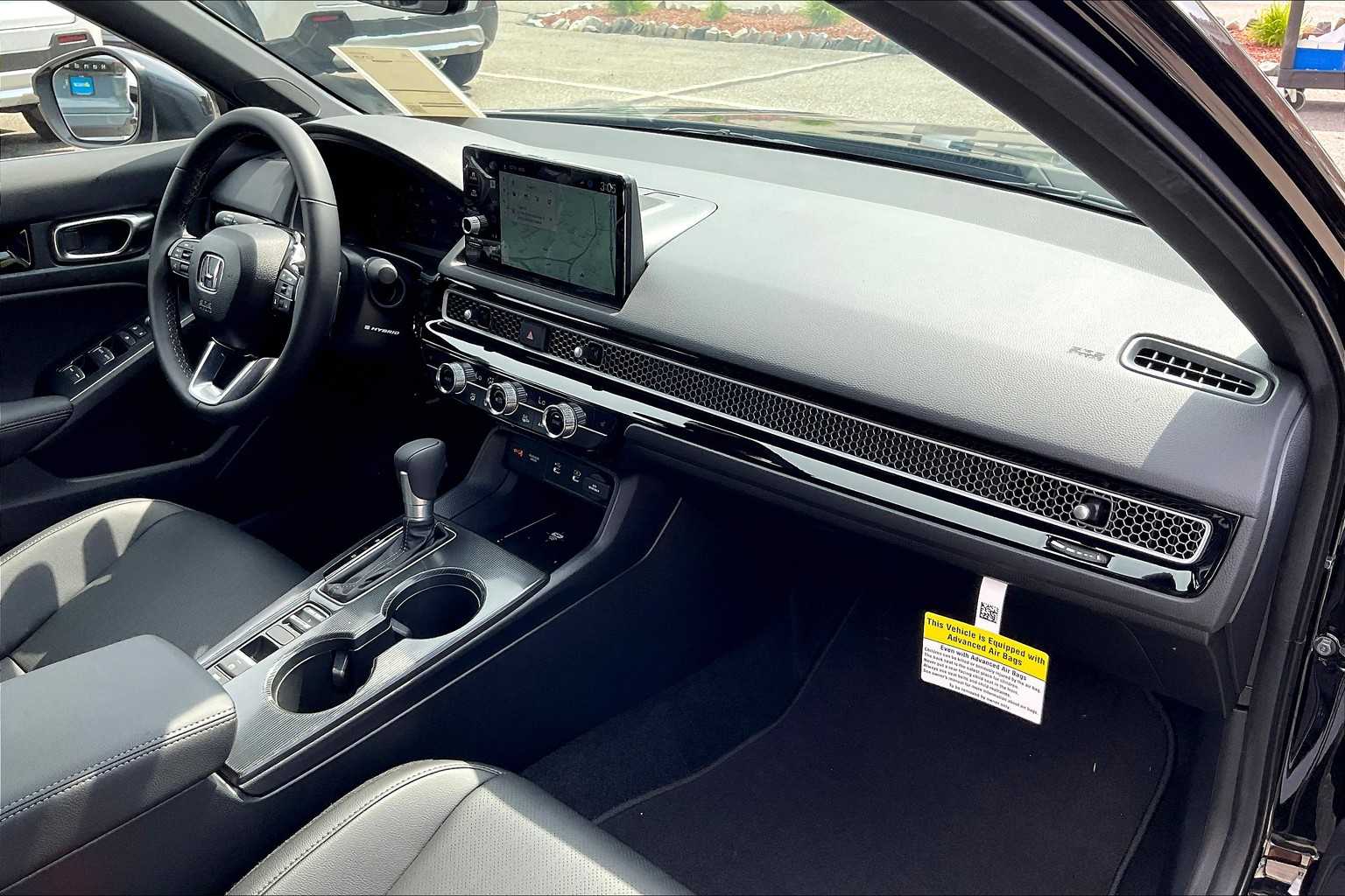 2025 Honda Civic Hybrid Sport Touring - Photo 10