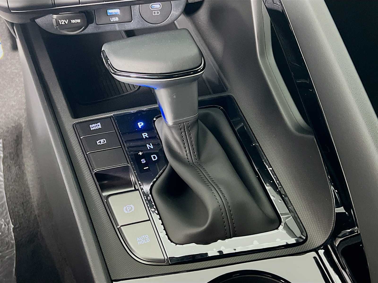 2025 Hyundai Elantra Hybrid SEL Sport - Photo 12