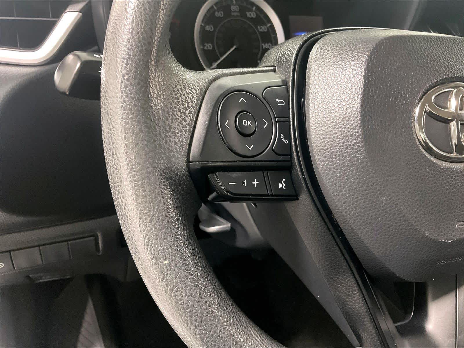 2022 Toyota Corolla LE - Photo 22