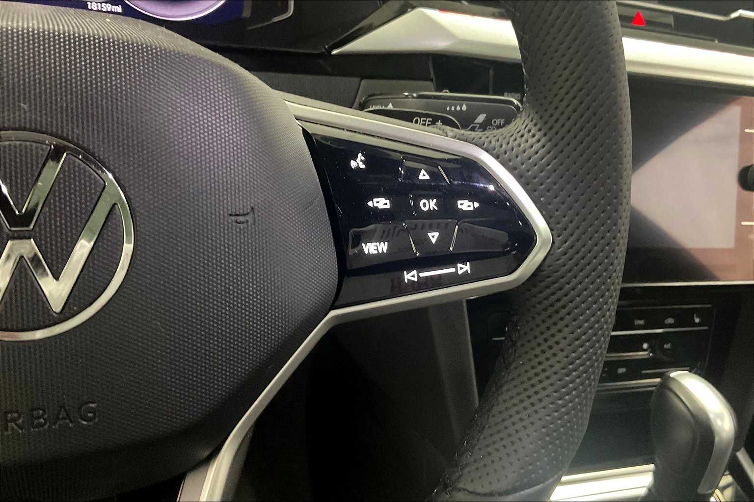 2022 Volkswagen Arteon SEL R-Line - Photo 24