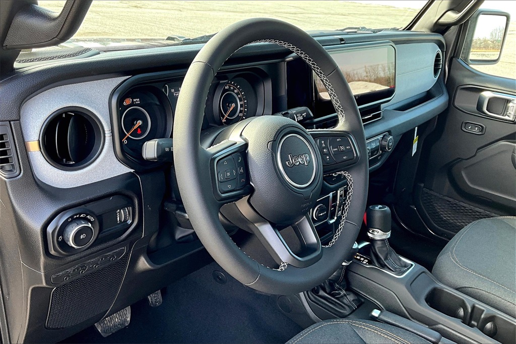 2025 Jeep Wrangler Sport S - Photo 9
