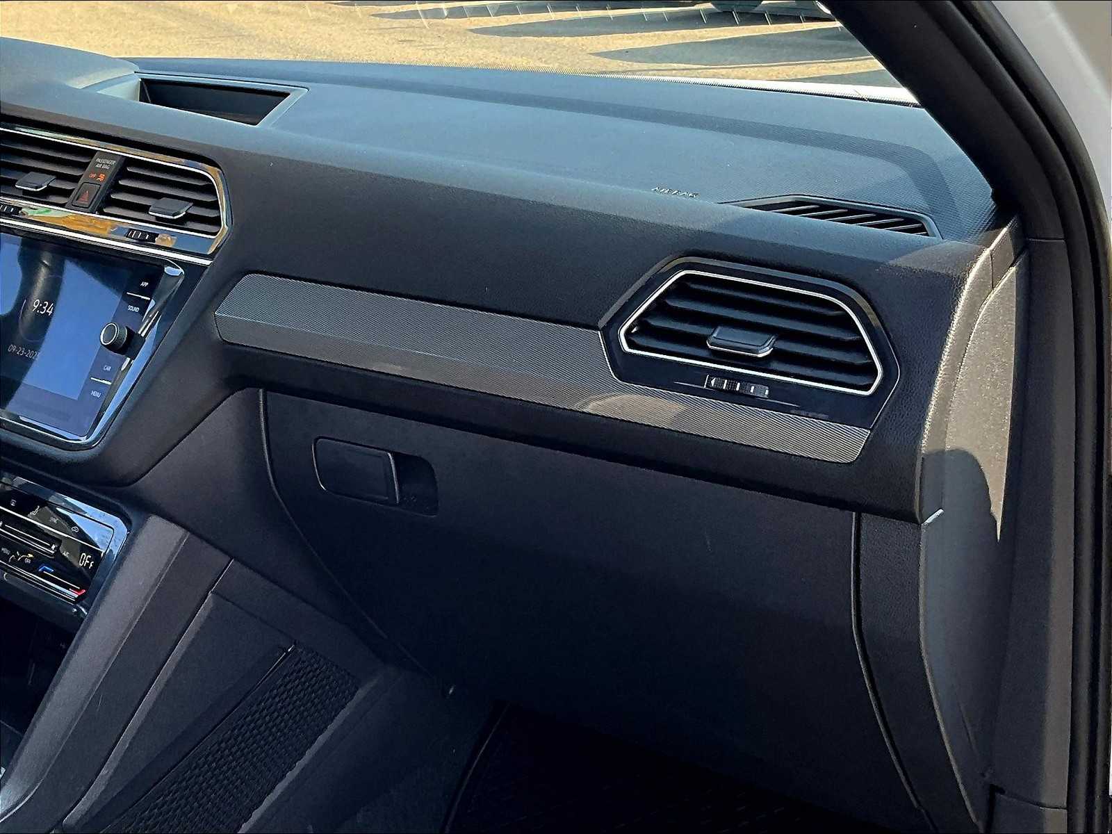 2022 Volkswagen Tiguan SE R-Line Black - Photo 13
