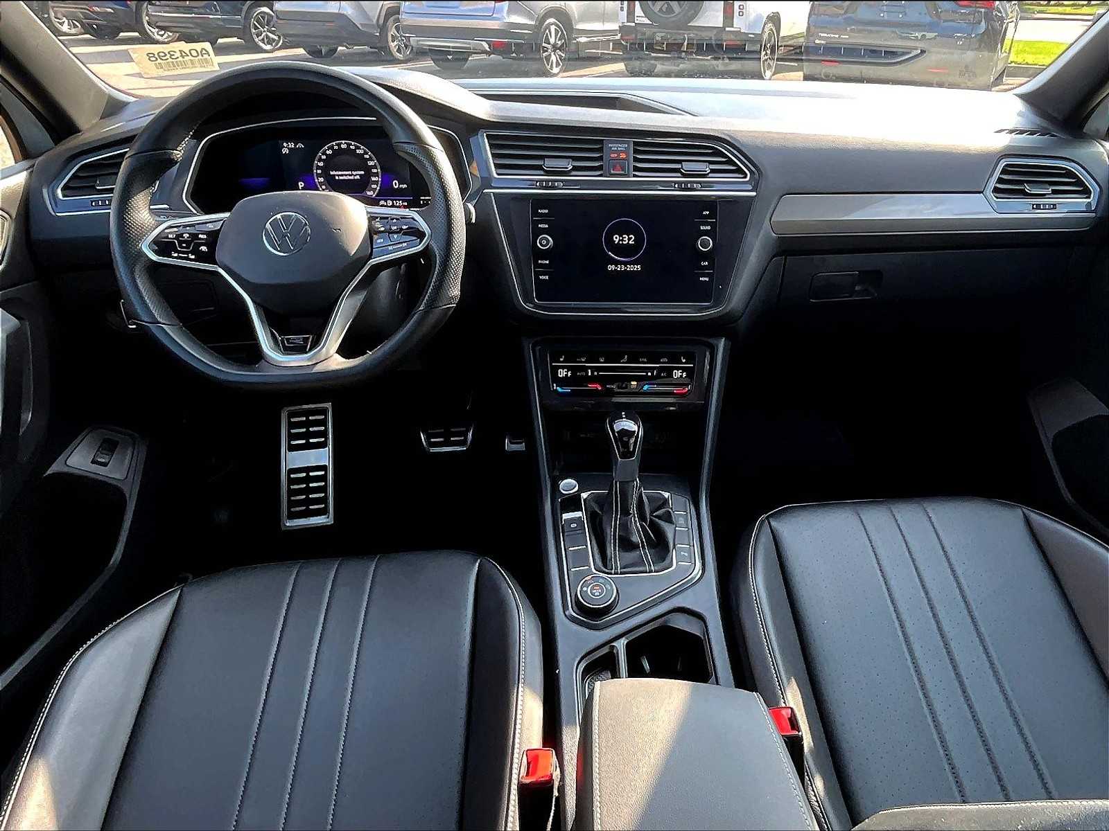 2022 Volkswagen Tiguan SE R-Line Black - Photo 21