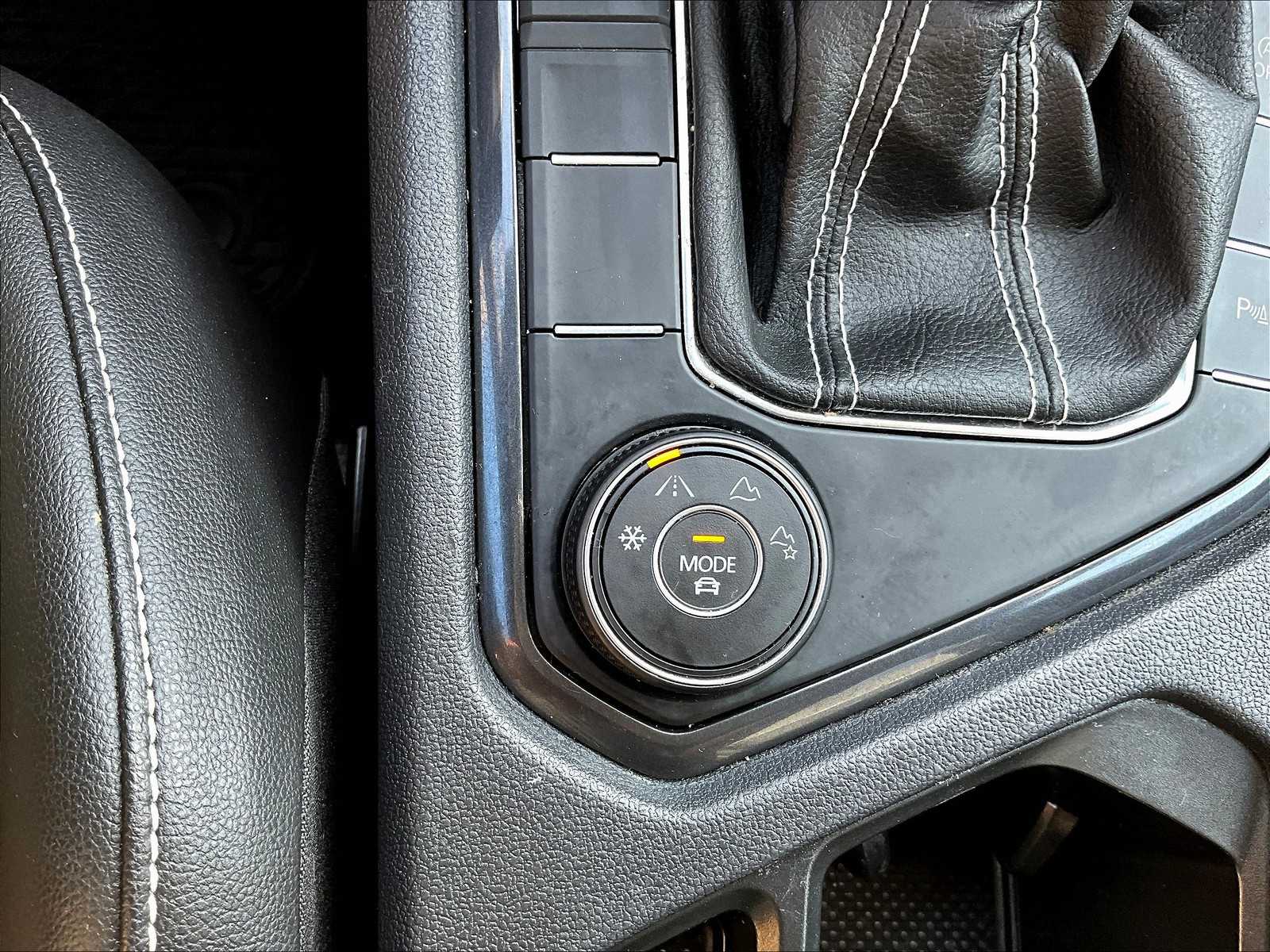 2022 Volkswagen Tiguan SE R-Line Black - Photo 27
