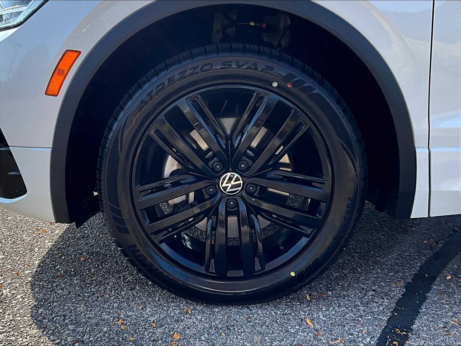 2022 Volkswagen Tiguan SE R-Line Black - Photo 7