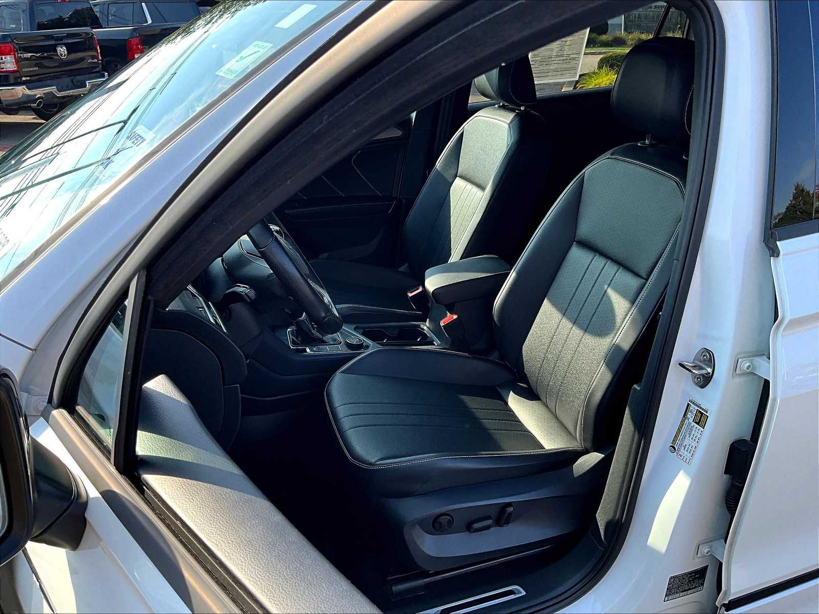 2022 Volkswagen Tiguan SE R-Line Black - Photo 10