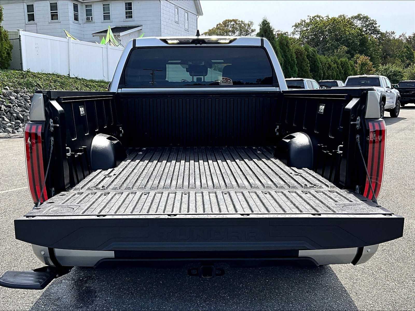 2022 Toyota Tundra Platinum - Photo 32