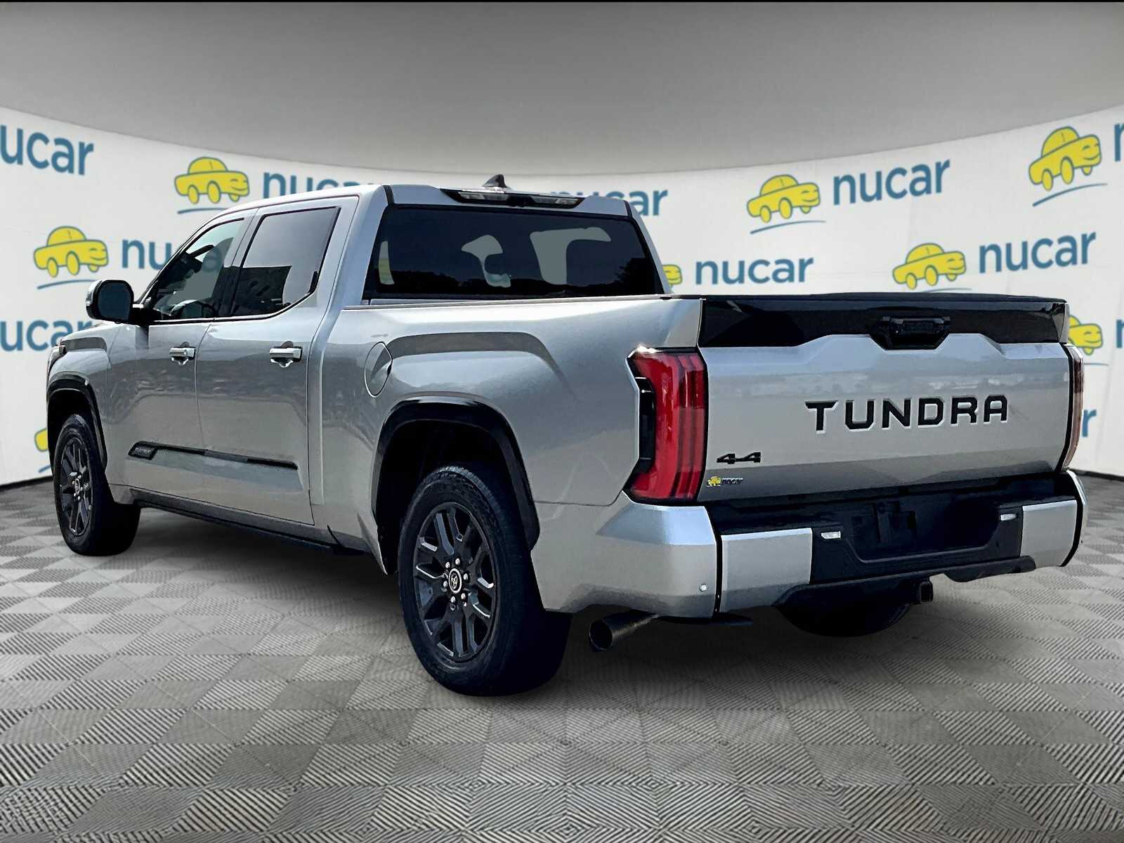 2022 Toyota Tundra Platinum - Photo 4