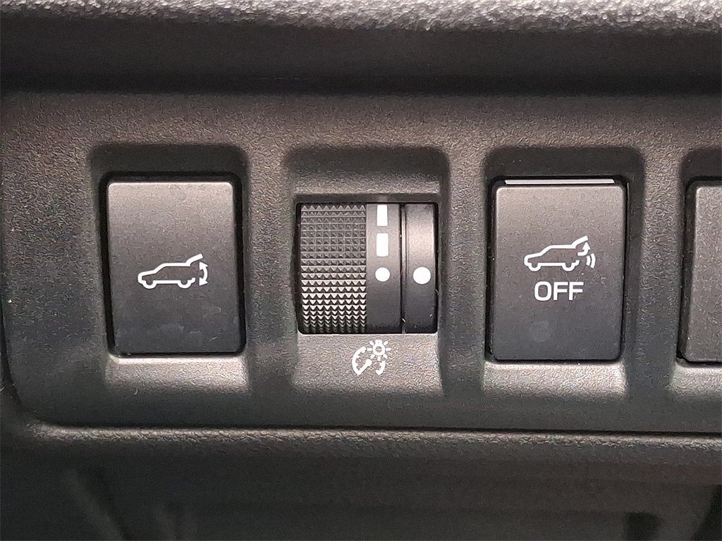 2022 Subaru Outback Limited - Photo 23