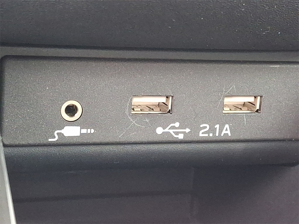 2022 Subaru Outback Limited - Photo 25