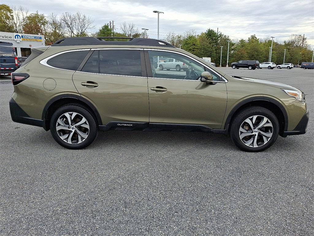 2022 Subaru Outback Limited - Photo 8