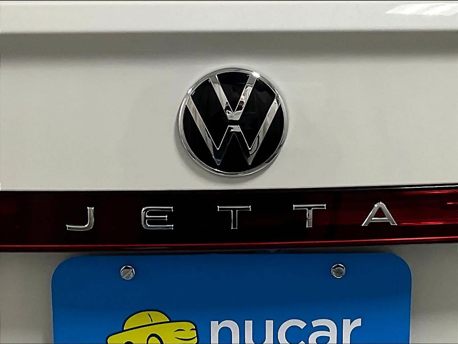 2025 Volkswagen Jetta SE - Photo 29