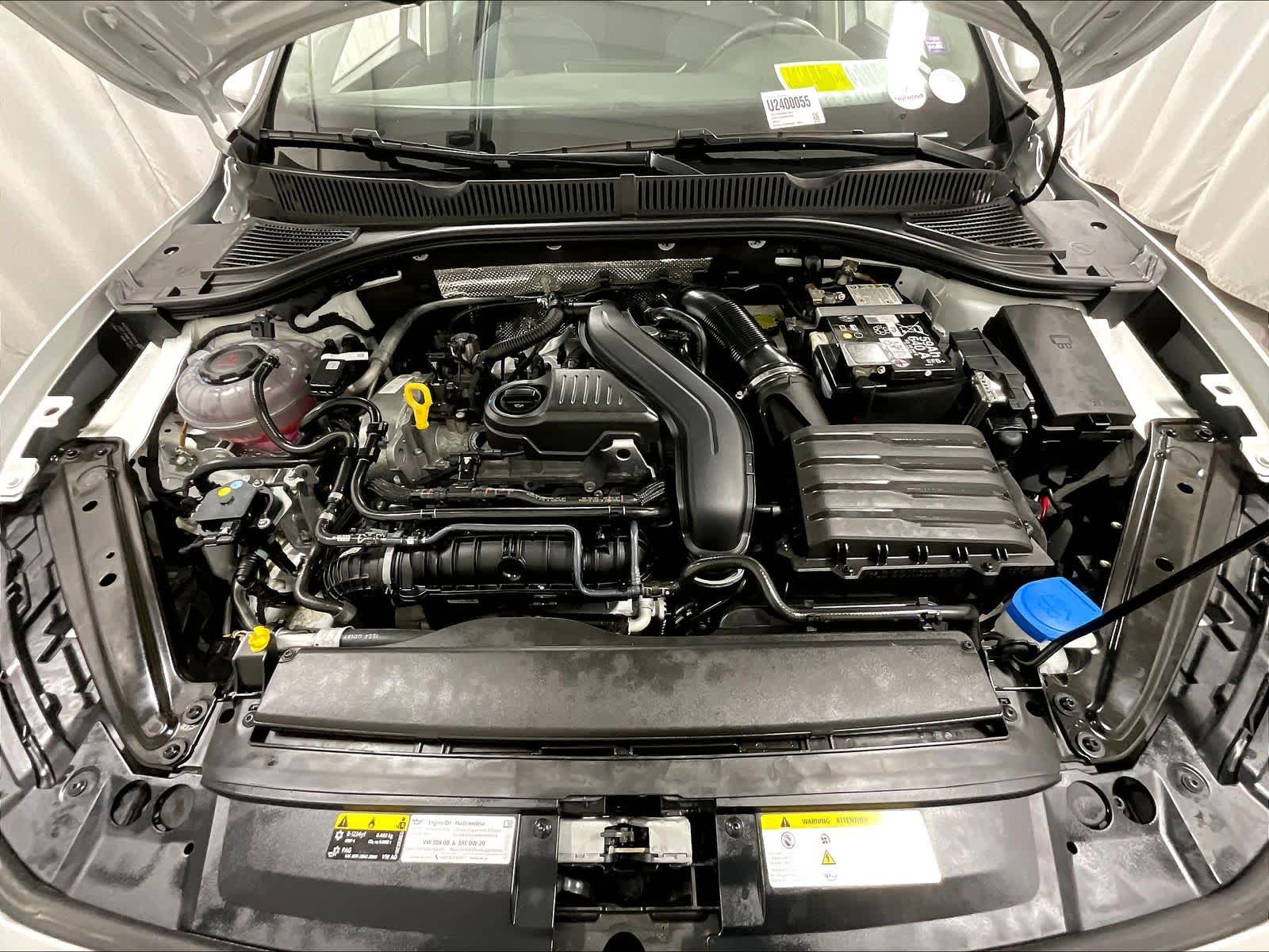 2025 Volkswagen Jetta SE - Photo 30