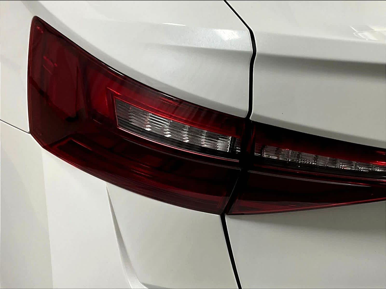 2025 Volkswagen Jetta SE - Photo 34