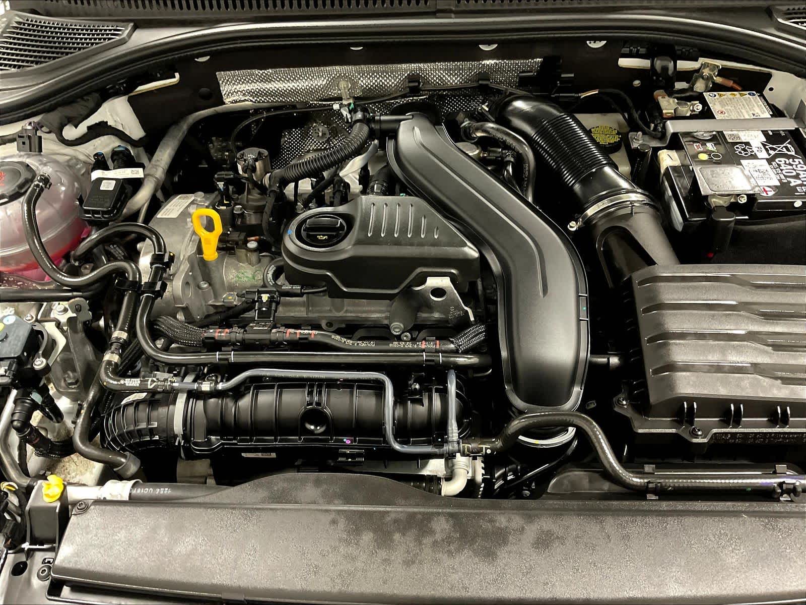 2025 Volkswagen Jetta SE - Photo 35