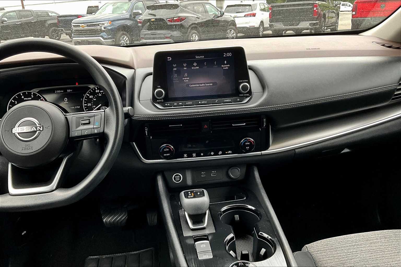 2022 Nissan Rogue SV - Photo 17