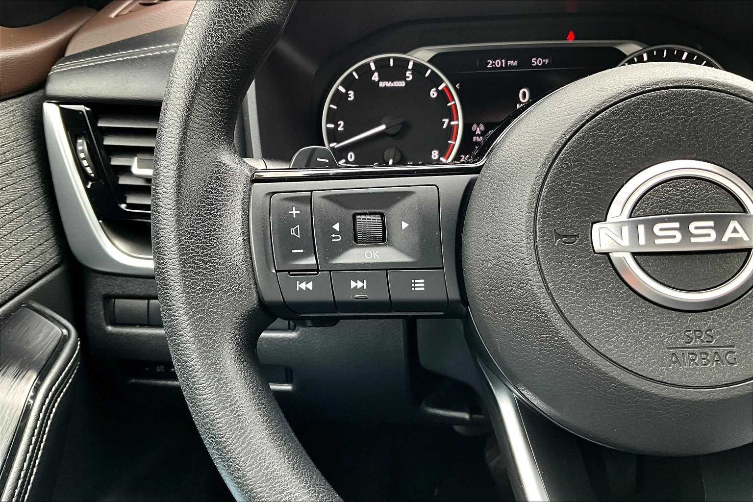 2022 Nissan Rogue SV - Photo 22