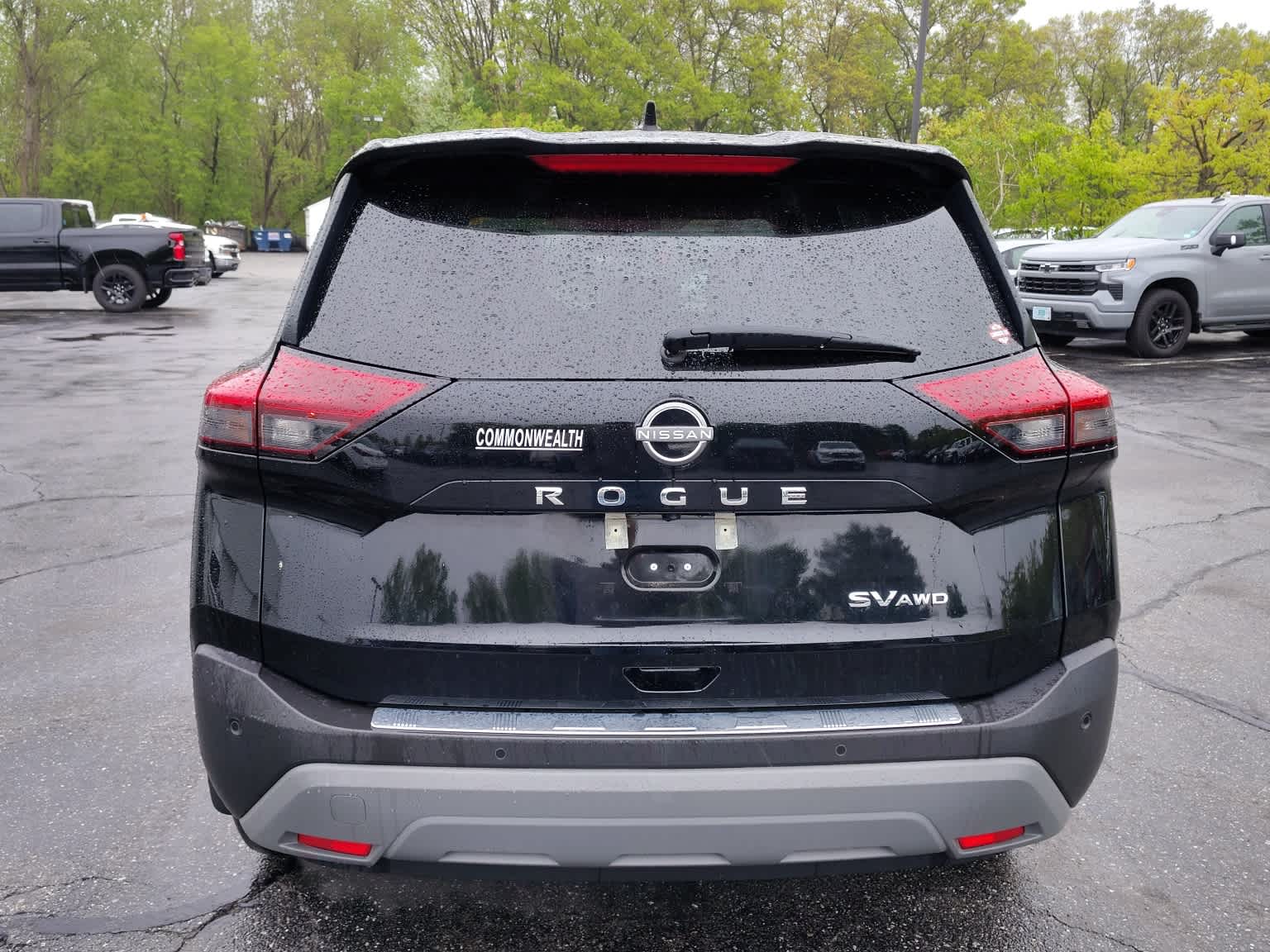 2022 Nissan Rogue SV - Photo 6