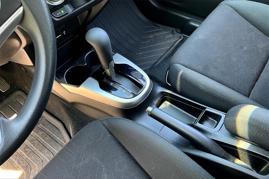 2016 Honda Fit EX - Photo 19
