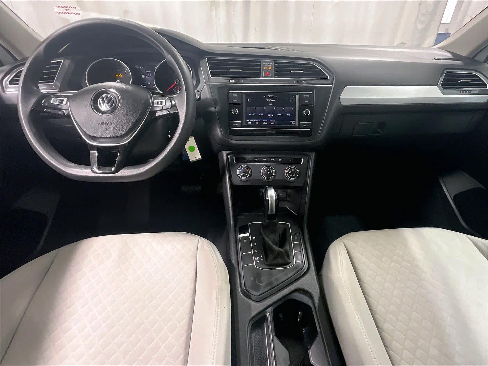 2020 Volkswagen Tiguan S - Photo 21