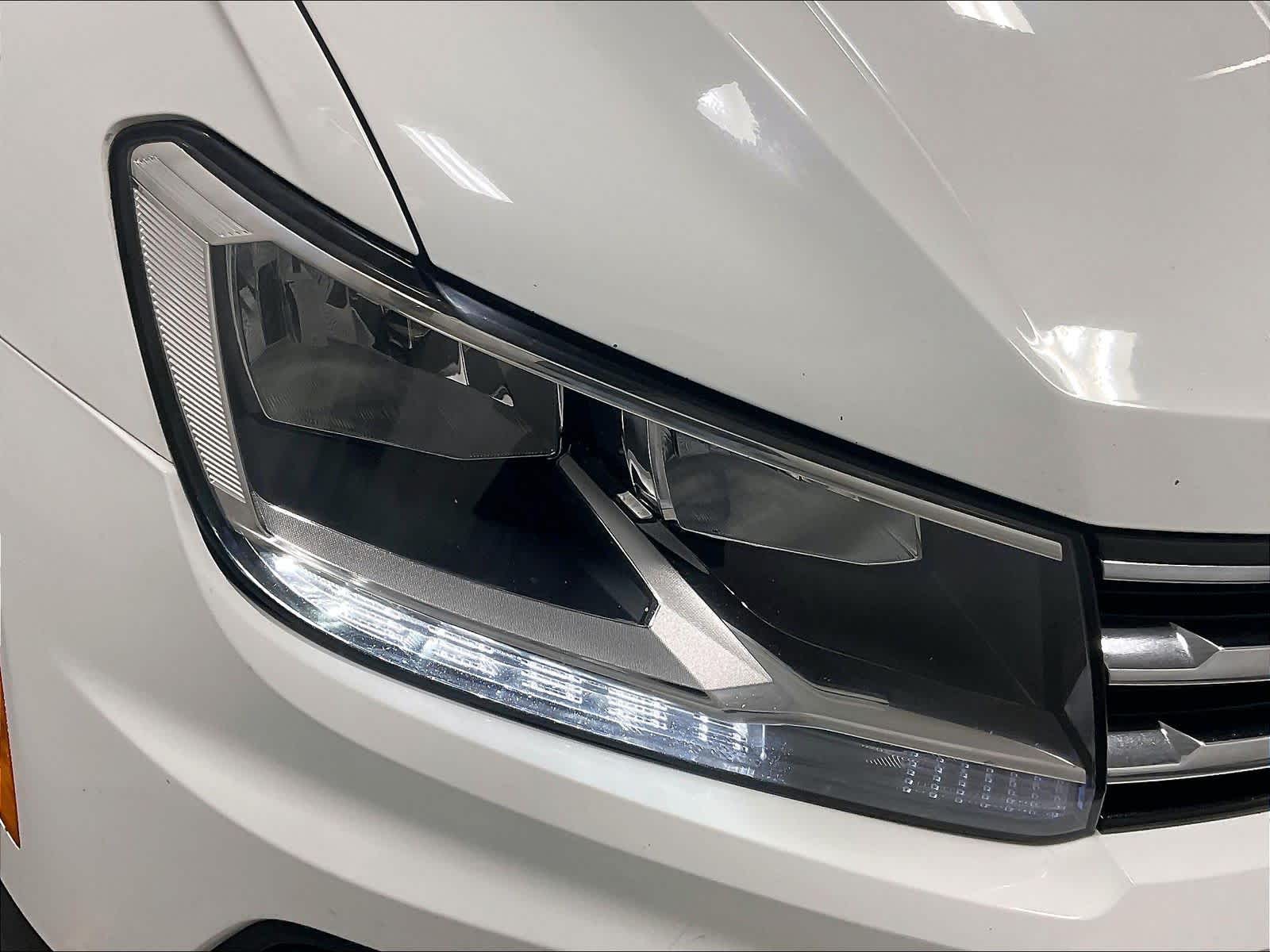 2020 Volkswagen Tiguan S - Photo 32