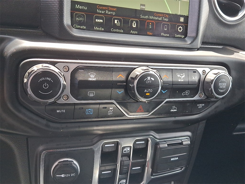 2023 Jeep Wrangler Sahara 4xe - Photo 15
