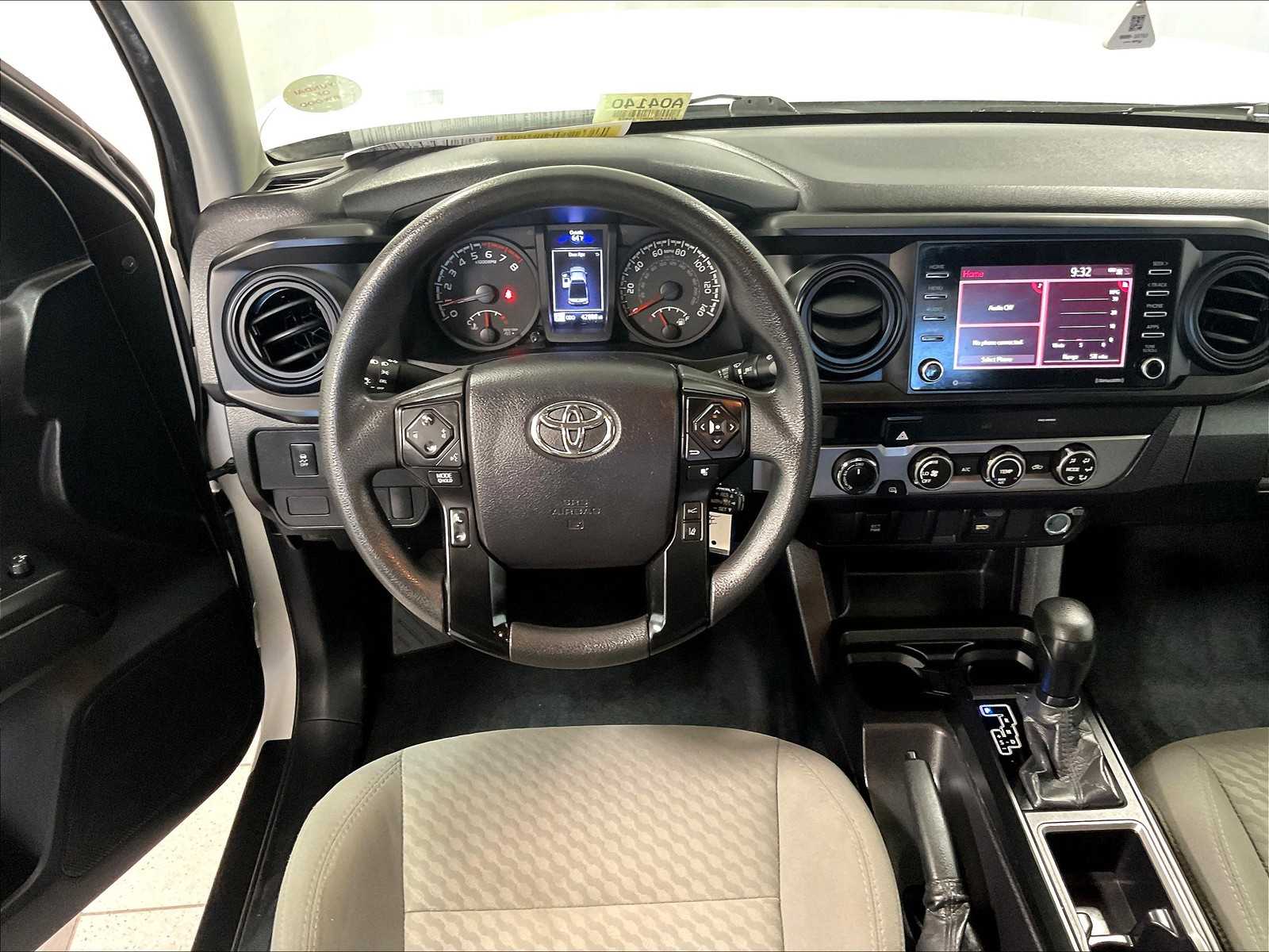 2022 Toyota Tacoma SR - Photo 17