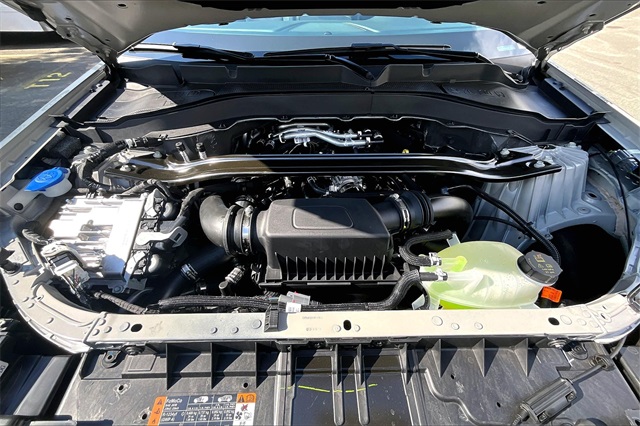 2025 Ford Explorer ST - Photo 12