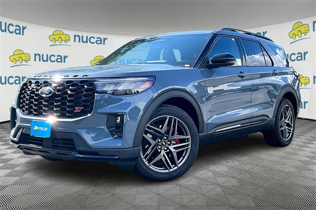 2025 Ford Explorer ST - Photo 3