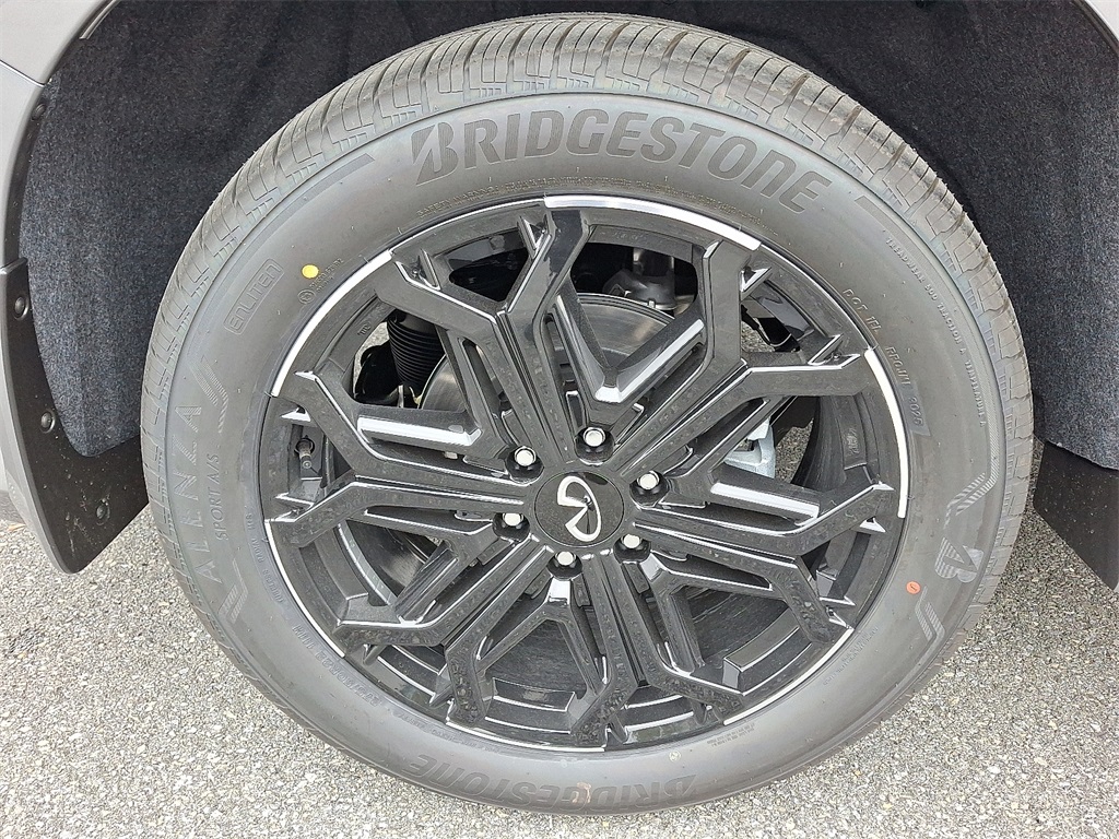 2026 INFINITI QX80 SPORT - Photo 5