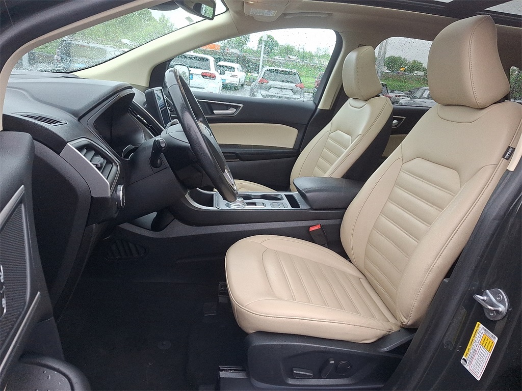 2022 Ford Edge SEL - Photo 13