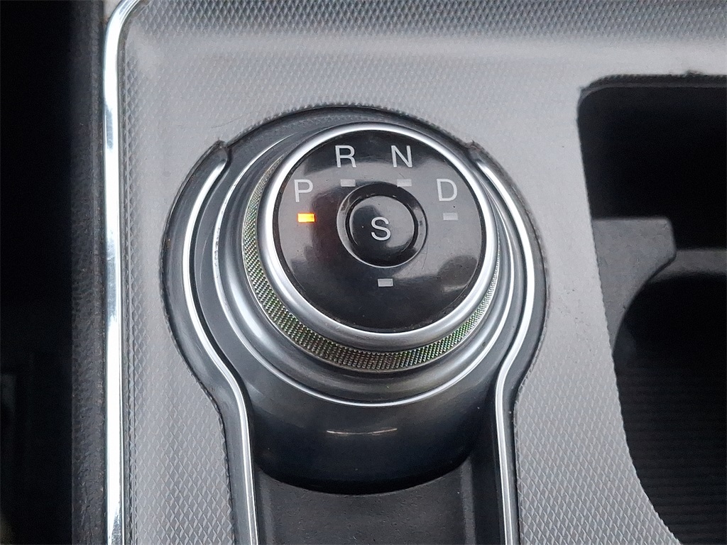 2022 Ford Edge SEL - Photo 15