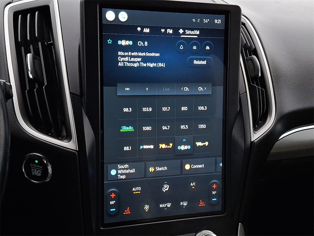 2022 Ford Edge SEL - Photo 17
