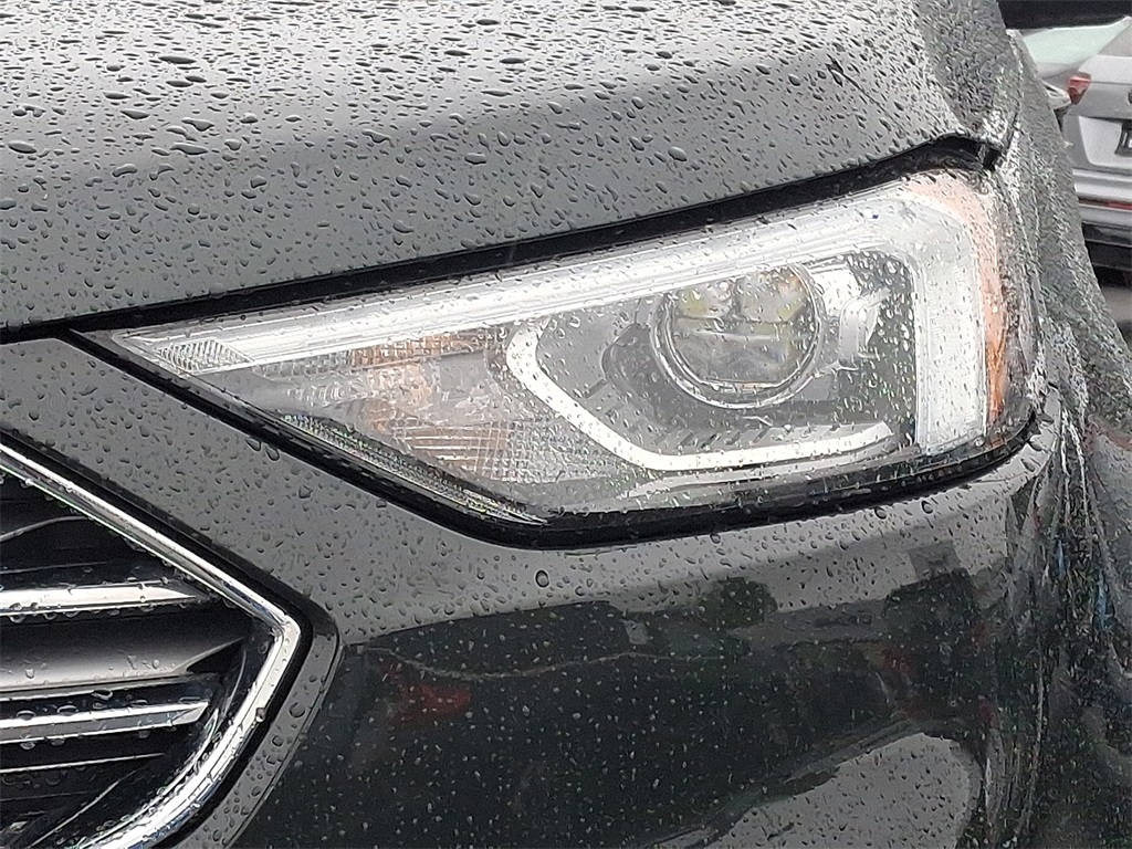 2022 Ford Edge SEL - Photo 9