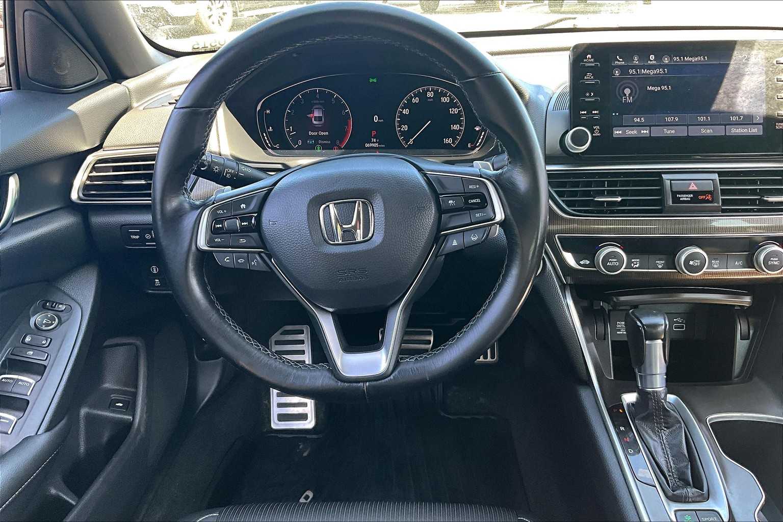 2022 Honda Accord Sport - Photo 15
