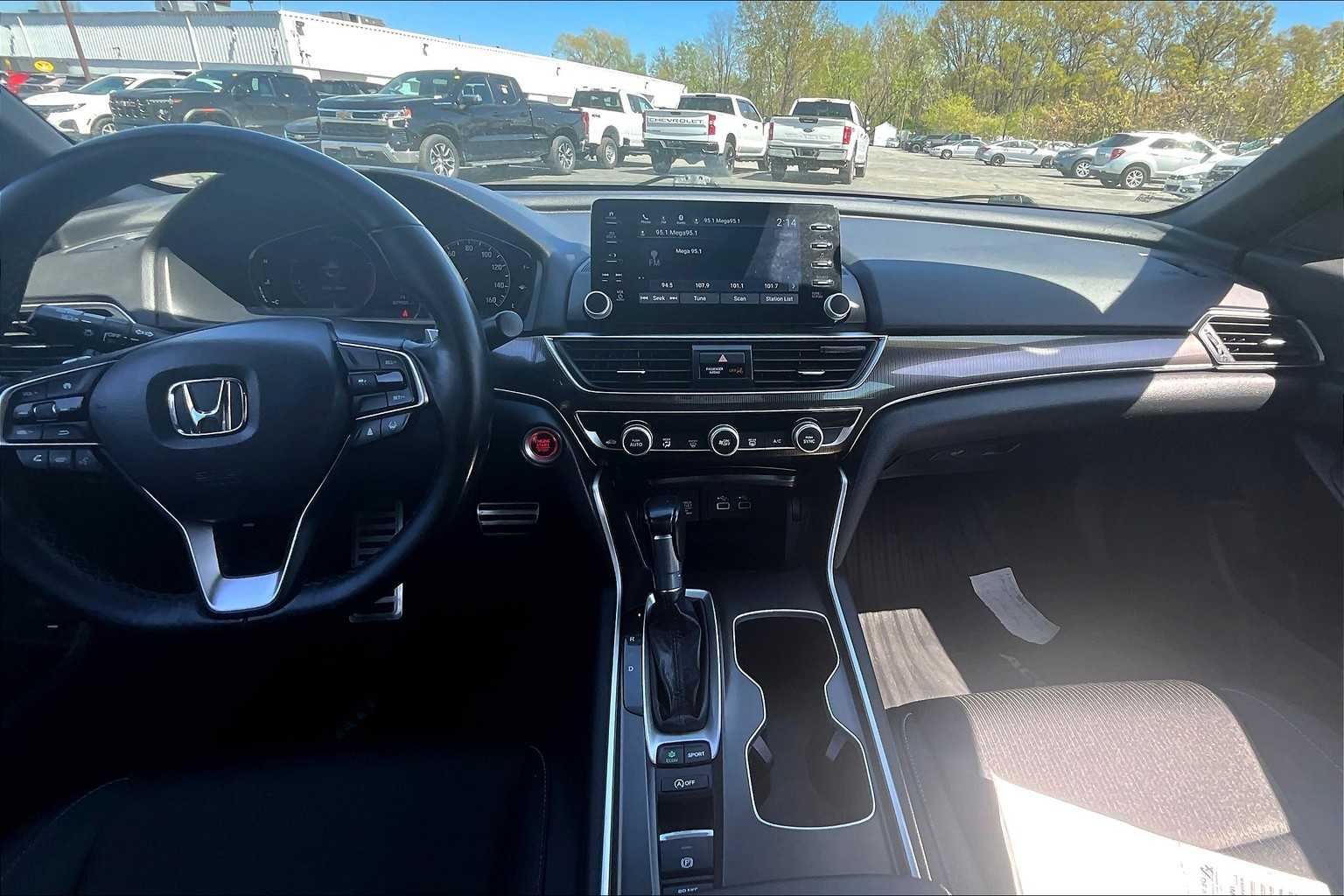 2022 Honda Accord Sport - Photo 19