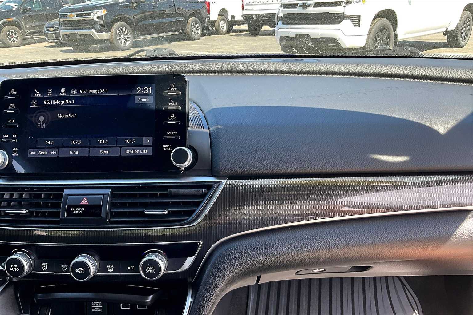 2022 Honda Accord Sport - Photo 20