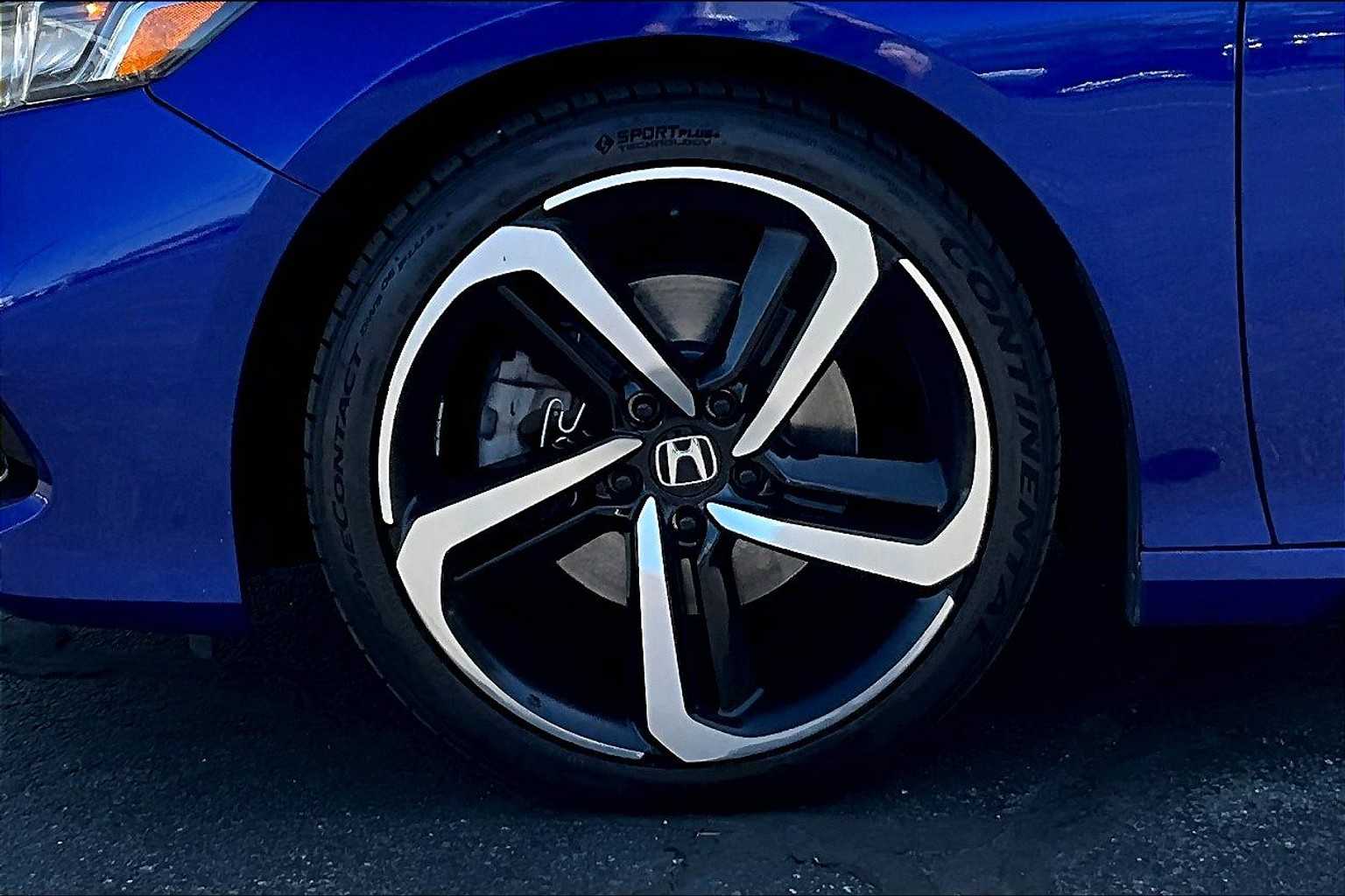 2022 Honda Accord Sport - Photo 6