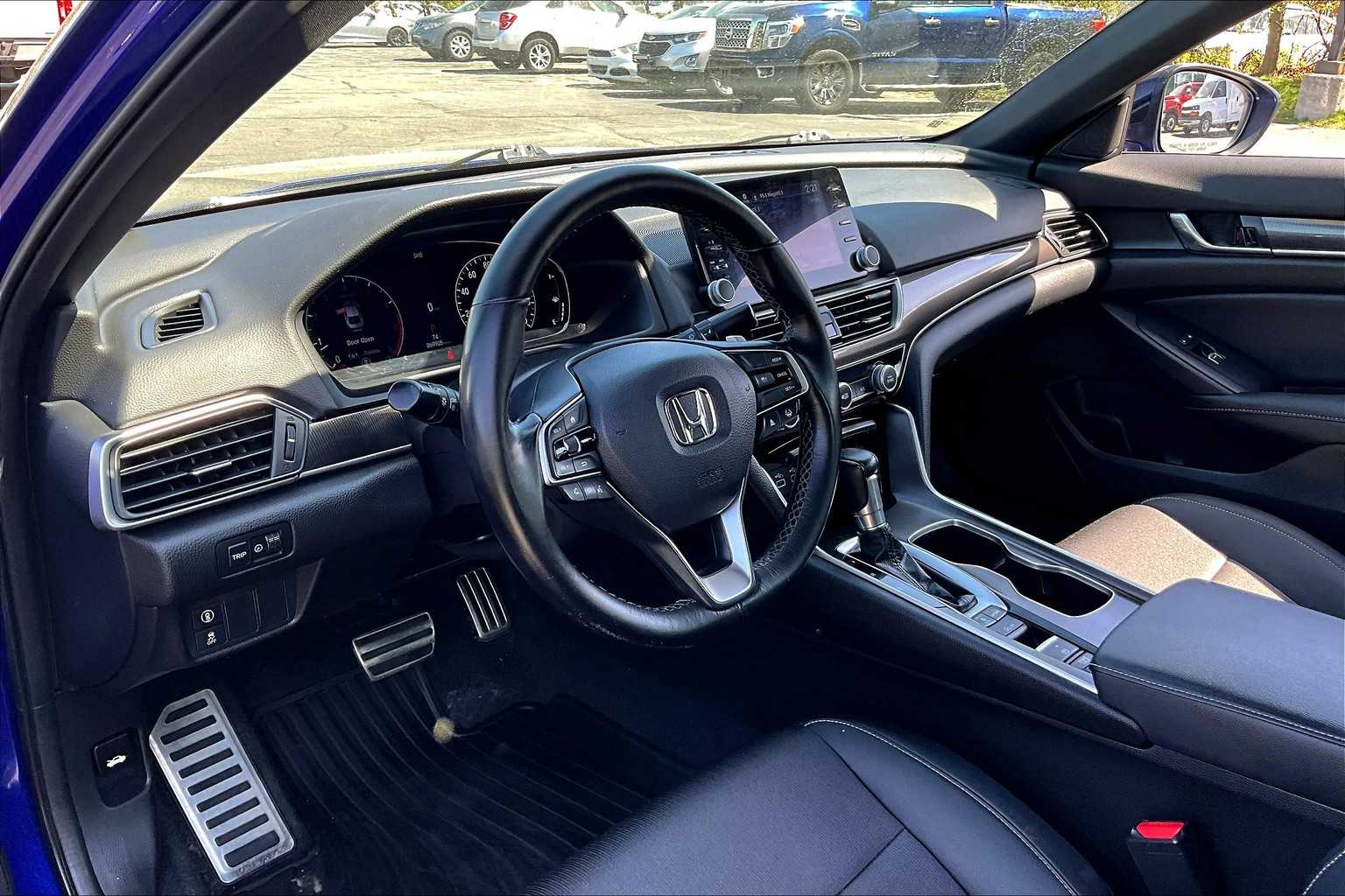2022 Honda Accord Sport - Photo 7