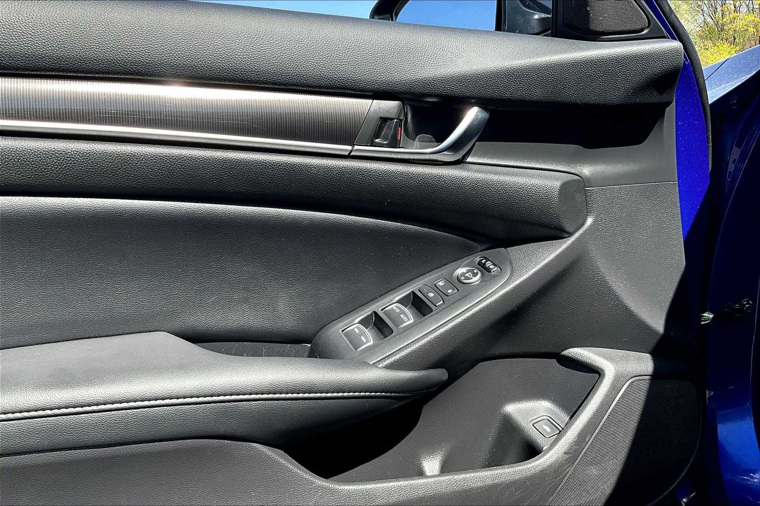 2022 Honda Accord Sport - Photo 8