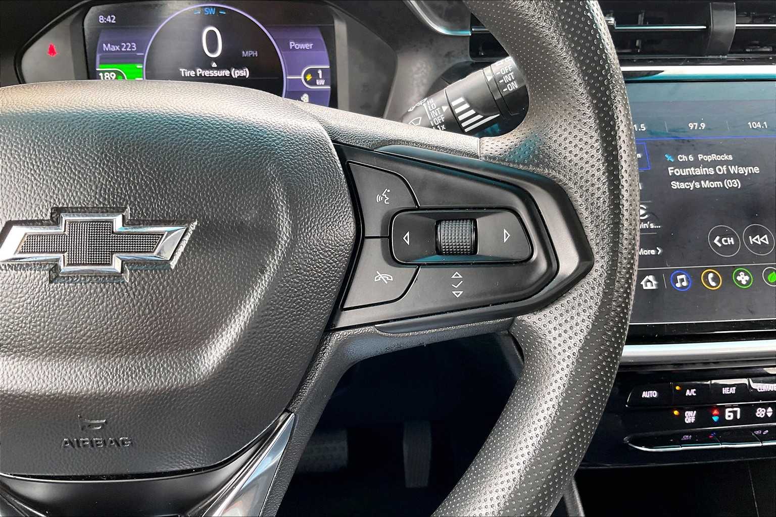 2023 Chevrolet Bolt EV 1LT - Photo 23