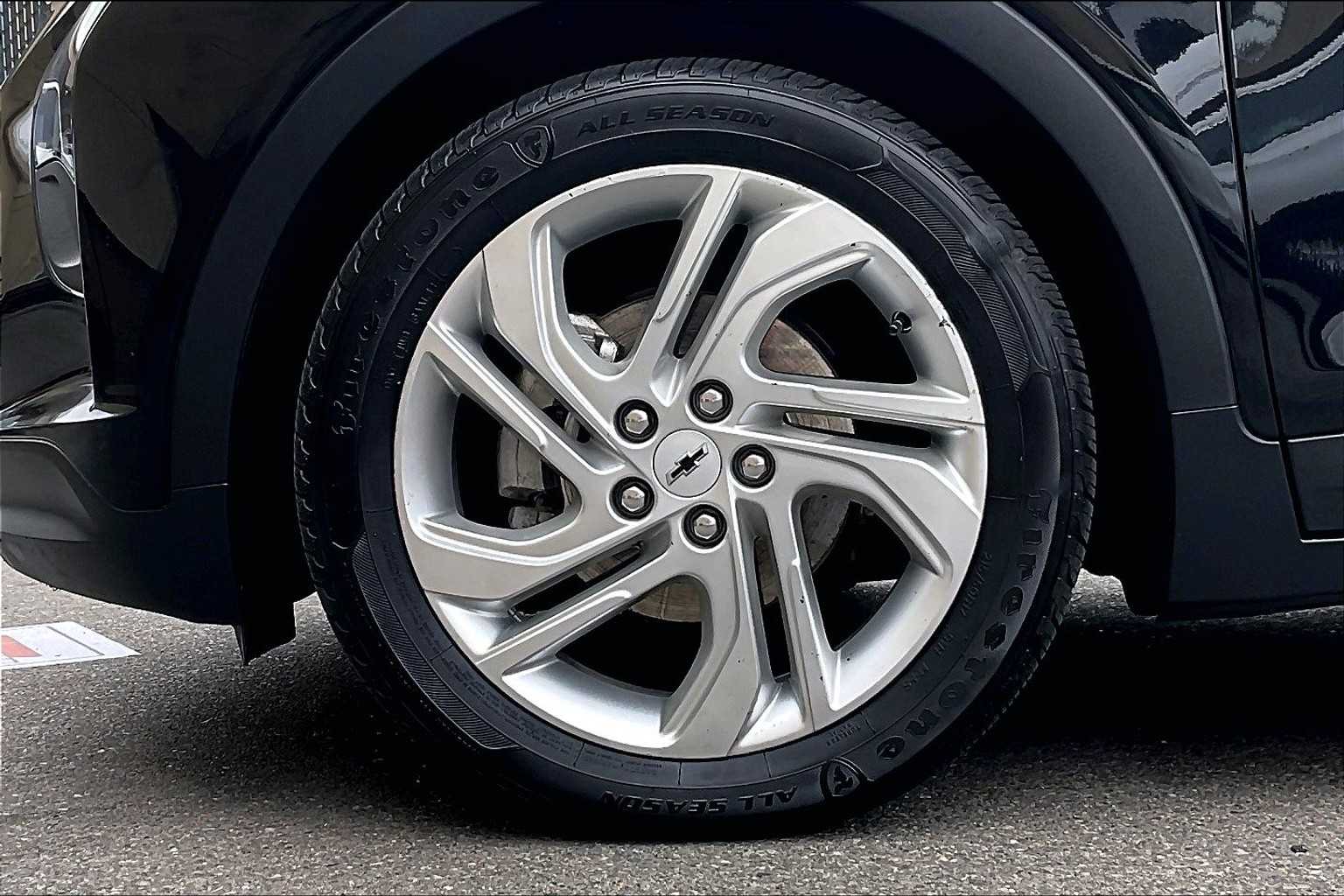 2023 Chevrolet Bolt EV 1LT - Photo 7