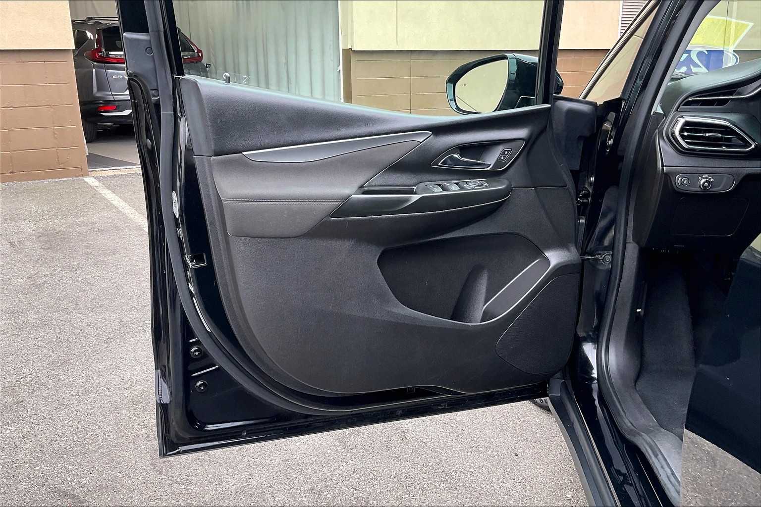 2023 Chevrolet Bolt EV 1LT - Photo 9