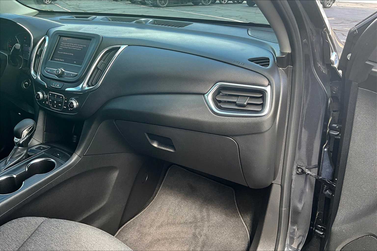 2022 Chevrolet Equinox LT - Photo 13