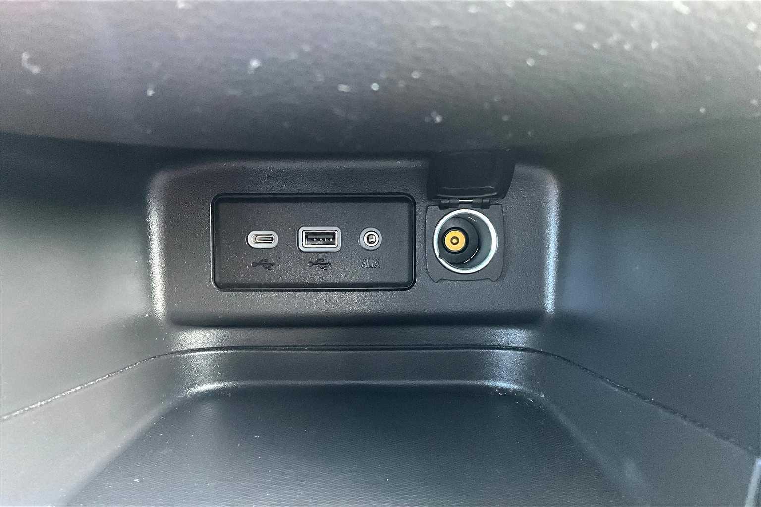 2022 Chevrolet Equinox LT - Photo 27