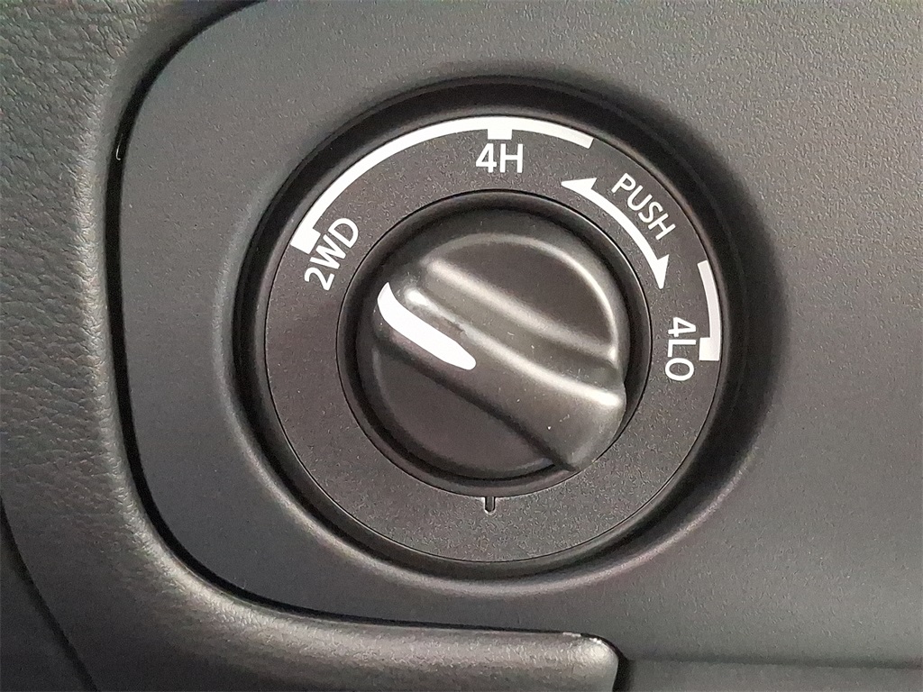 2026 Nissan Frontier S - Photo 16